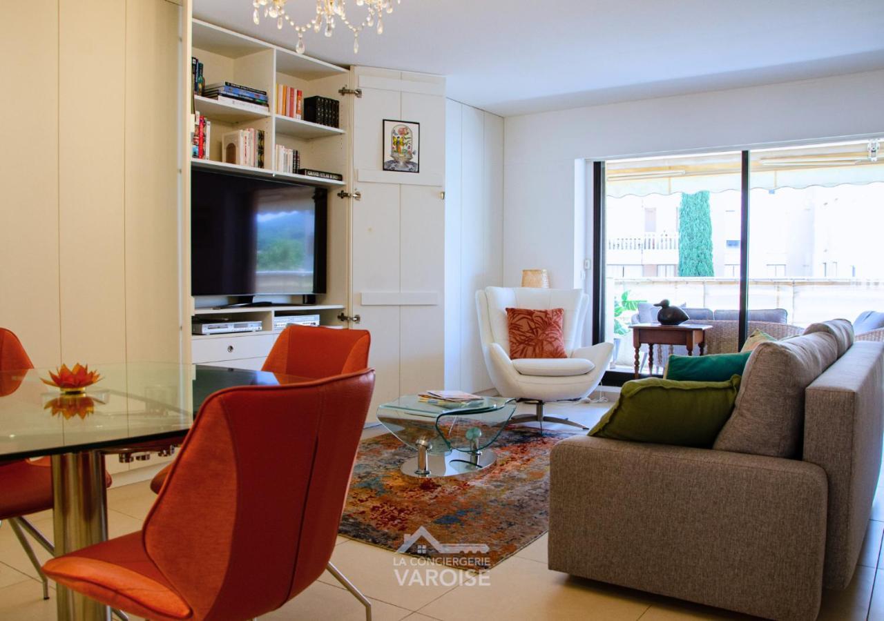 Les Gregoriennes T2 Centre-terrasse-parking-wifi Hyeres